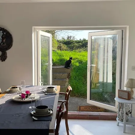 Holiday home Bright & Spacious 2-bed Townhouse Waterford